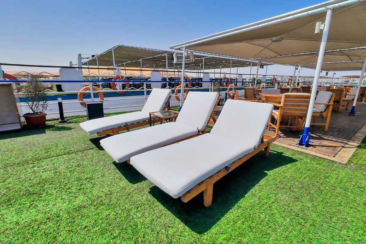 M/S Queen of Sheba – Liegebereich auf dem Sonnendeck
