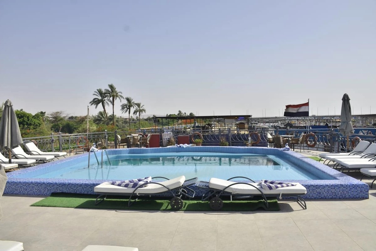 M/S Shams Nile – Sonnendeck und Pool