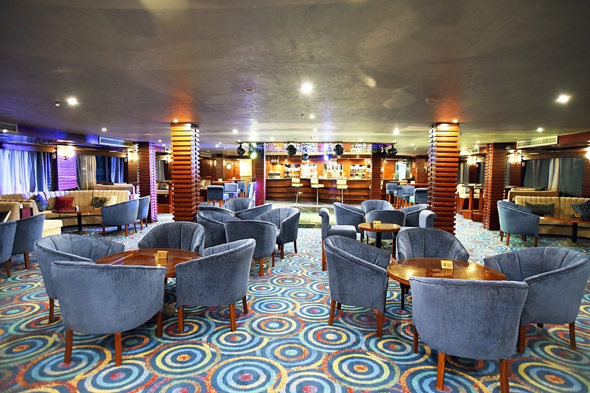 M/S Blue Shadow II oder IV – Blue Shadow II – Lounge